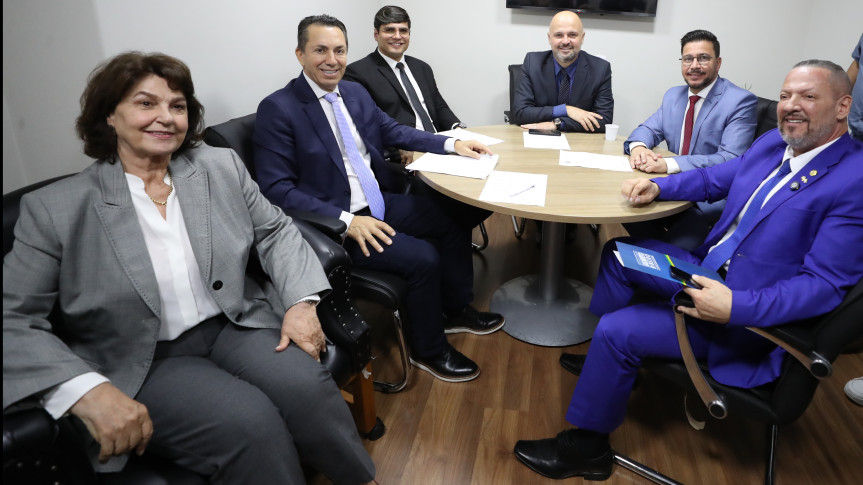 Grupo de trabalho analisou dez projetos de lei nesta terça-feira (4).
