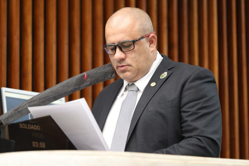Deputado Soldado Fruet (PROS).