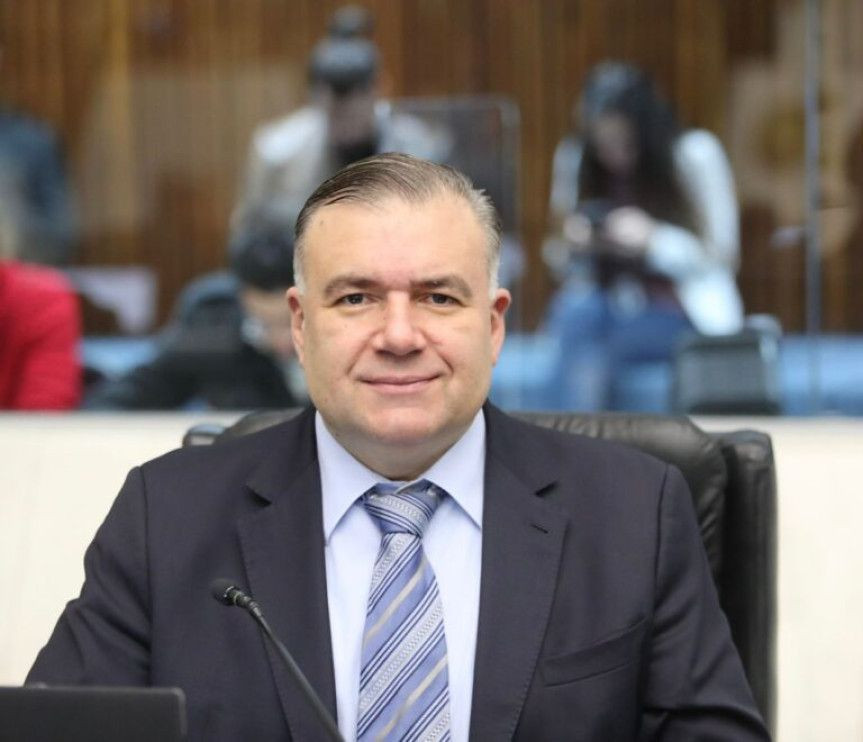 O deputado Ney Leprevost (União) é o coordenador da Frente Parlamentar da Medicina na Assembleia Legislativa do Paraná.