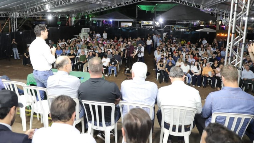 Sessão Especial ocorreu na noite desta quinta-feira (4), durante a Expoban 2025 .