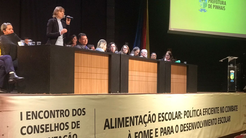 Durante o evento, a parlamentar, que também lidera o Bloco da Agricultura Familiar na Assembleia Legislativa, destacou a importância do encontro