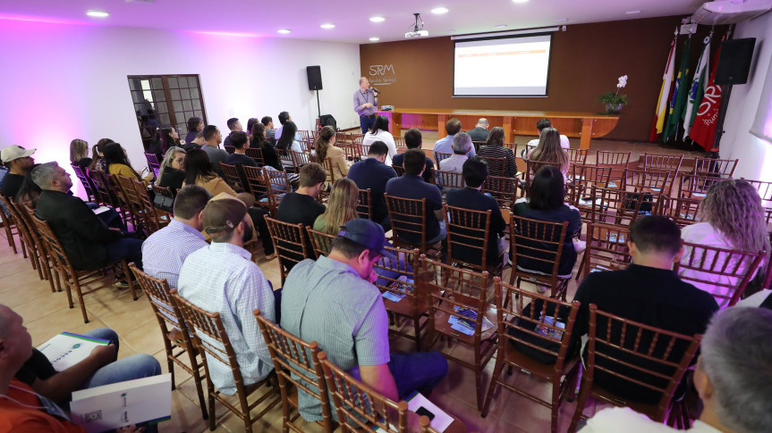 Palestras promovidas pela Escola do Legislativo ocorreram durante toda a manhã desta quinta-feira (15).