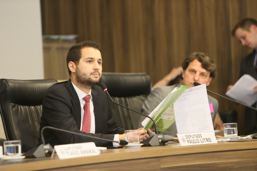 Deputado Paulo Litro (PSDB), relator na CCj do projeto que regulamenta o tempo de espera para atendimento nas casas lotéricas.