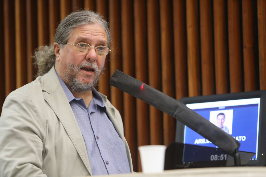 Professor Elton Barz, presidente do diretório estadual do PCdoB no Paraná.