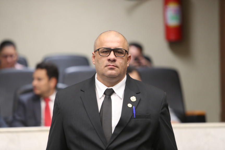 Deputado Soldado Fruet (PROS).