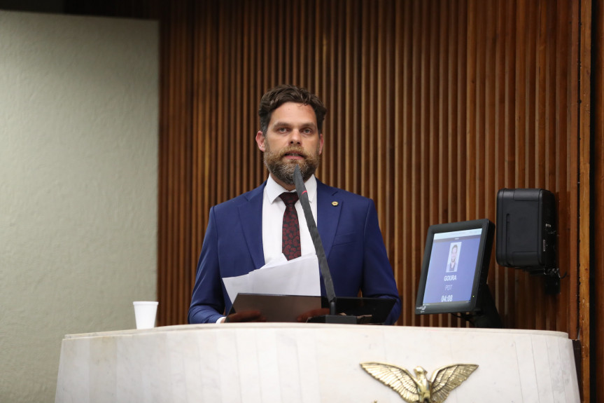 Deputado Goura (PDT), presidente da Comissão de Ecologia, Meio Ambiente e Proteção aos Animais da Assembleia Legislativa do Paraná.