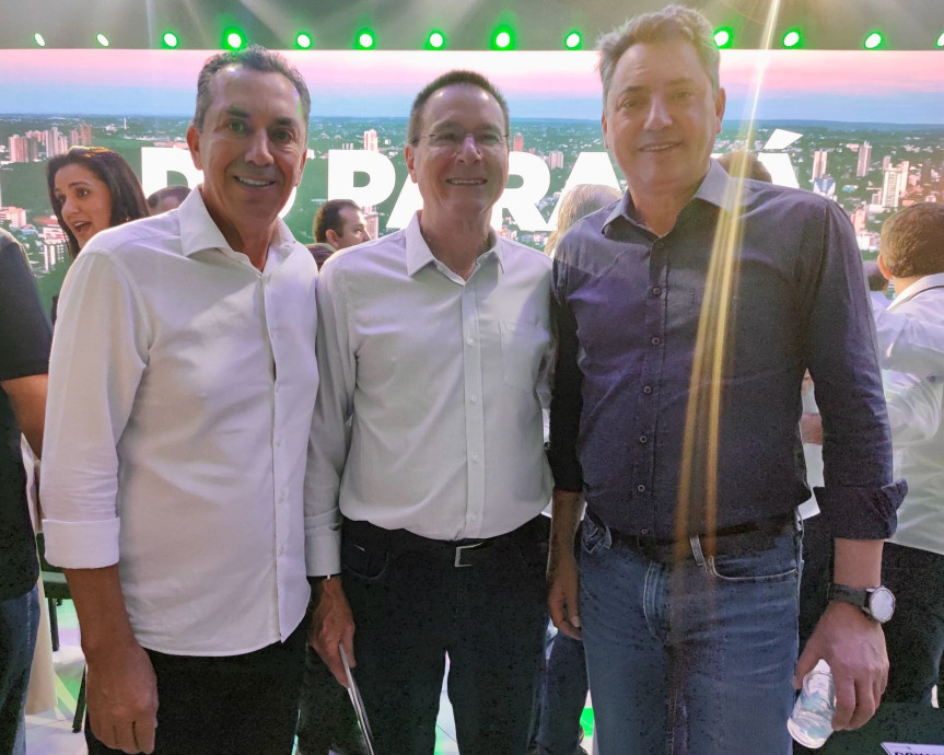 Deputado Reichembach com o prefeito de Francisco Beltrão Antonio Pedron e o deputado federal Sérgio Souza.