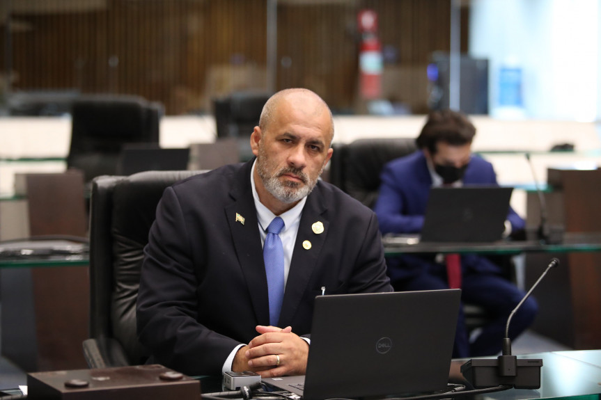 Deputado Soldado Fruet (PROS).