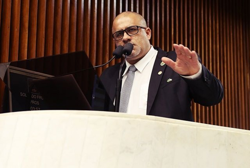 Deputado Soldado Fruet (PROS).