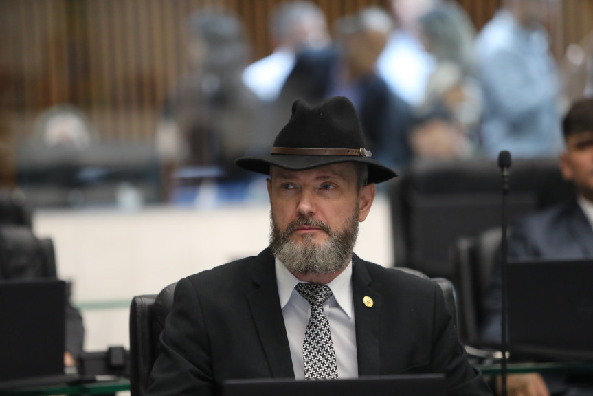 Deputado Tito Barichello (União).