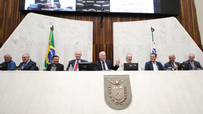 A homenagem estava prevista na Lei Estadual nº 21.254/2022 (Publicada no Diário Oficial nº. 11295 de 7 de novembro de 2022).