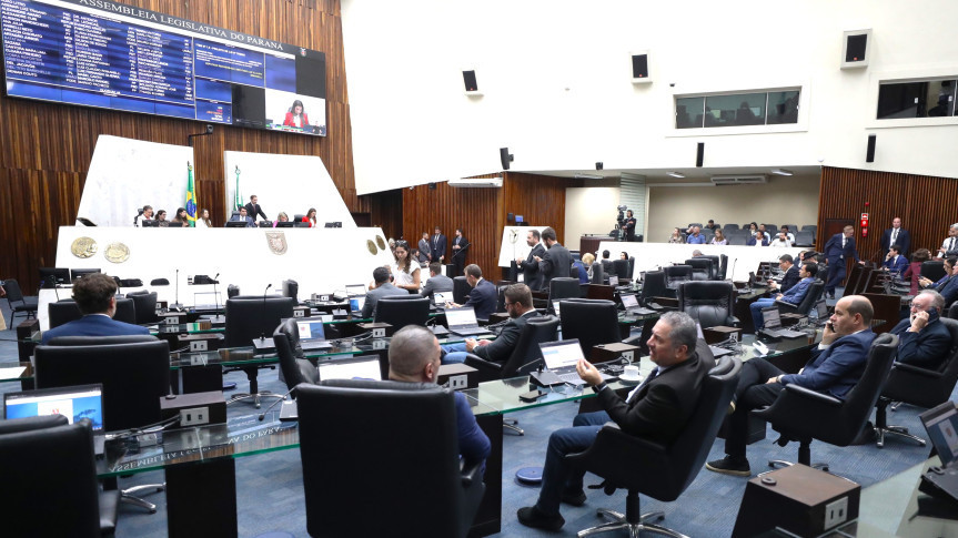 A proposta altera a Lei nº 22.130/2024, que instituiu a Consolidação das Leis de Defesa do Consumidor do Estado.