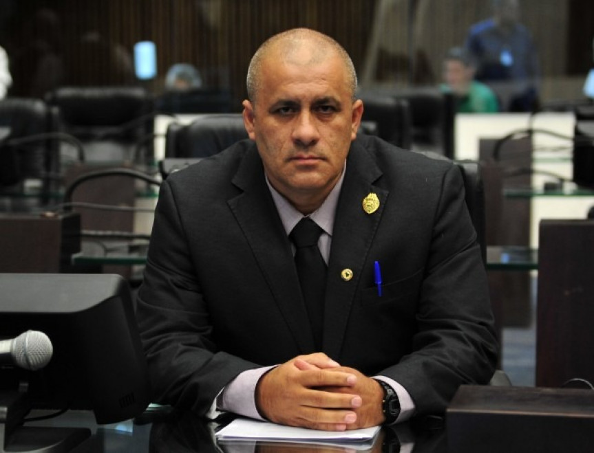 Deputado Soldado Fruet (PROS).