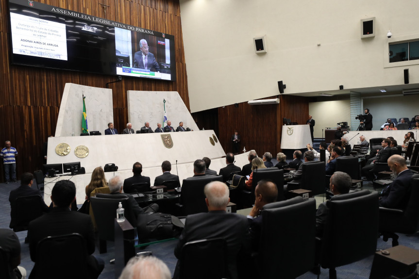 O empresário Adonai Aires de Arruda é o mais novo Cidadão do Paraná.