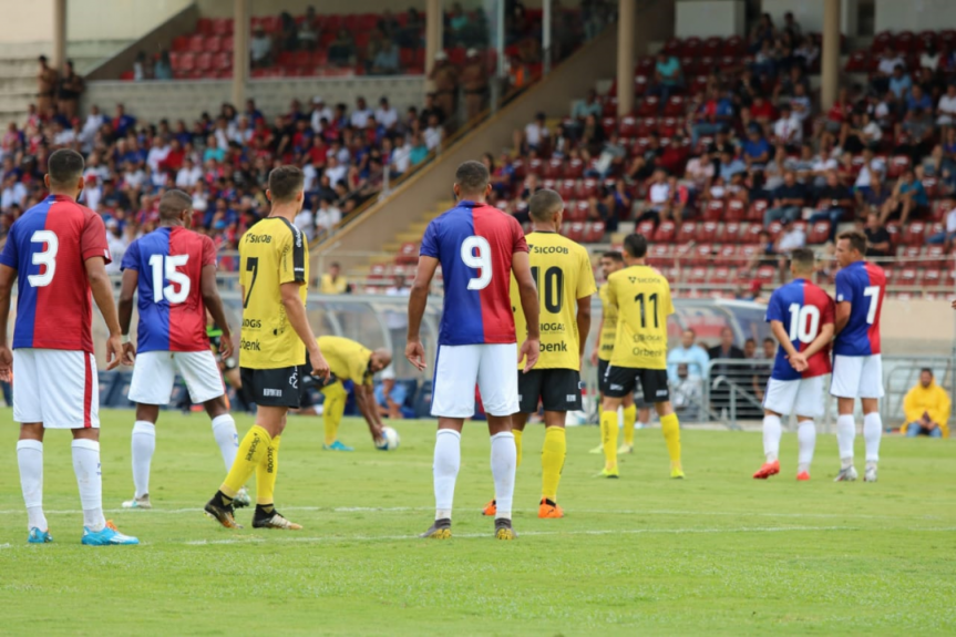 O FC Cascavel espera manter a invencibilidade como mandante, enquanto o Paraná Clube tenta, nesta quarta-feira (09), a recuperação após três derrotas seguidas.