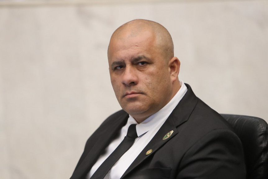 Deputado Soldado Fruet (PROS).