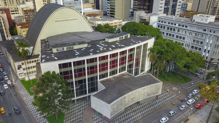 Fundado em 1884, o Teatro Guaíra é um dos ícones da cultura paranaense.