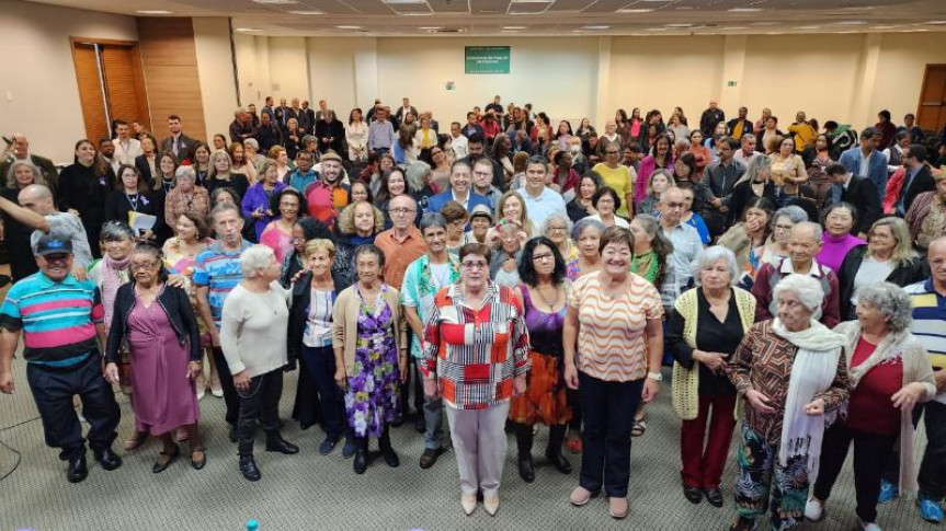 O encontro ocorreu ao longo de toda essa sexta-feira (2), no auditório da Ordem dos Advogados do Brasil (OAB) de Londrina.