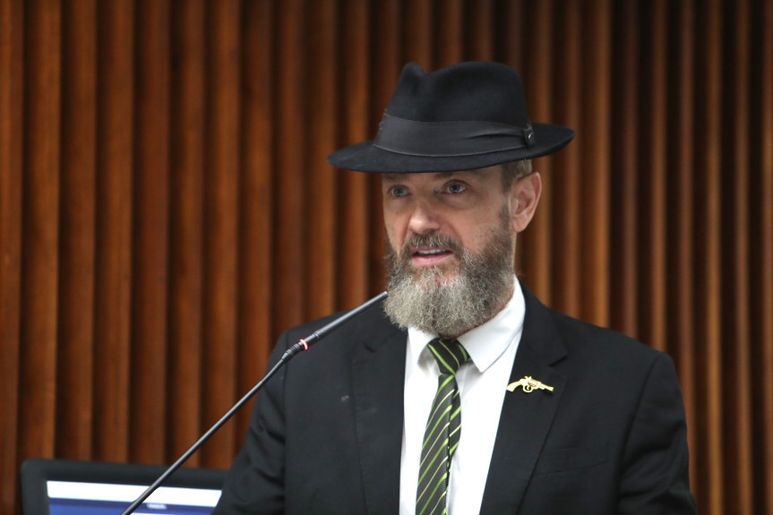 Deputado Tito Barichello (União).