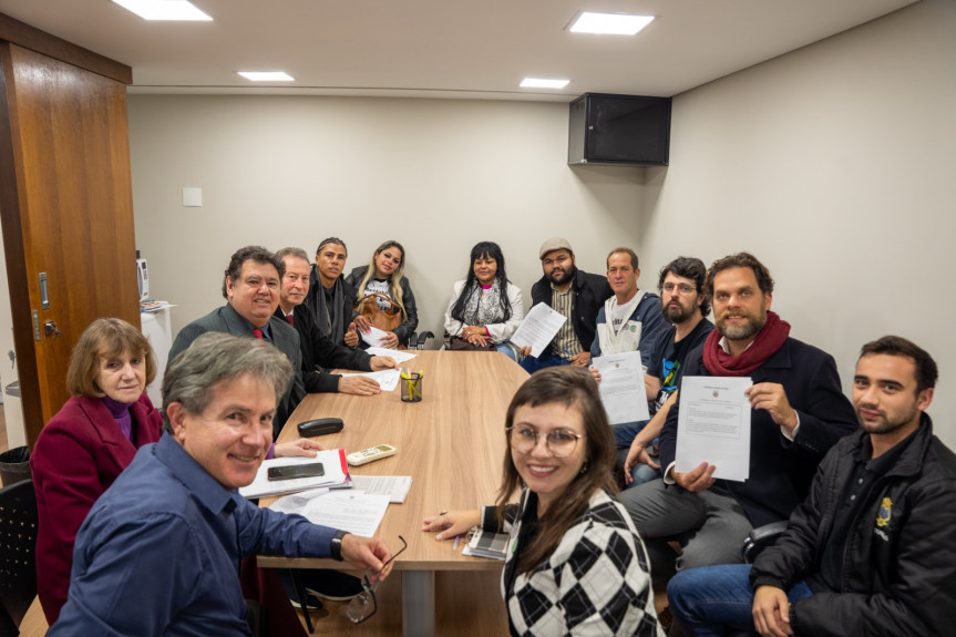 Reunião ocorreu na última terça-feira (29).