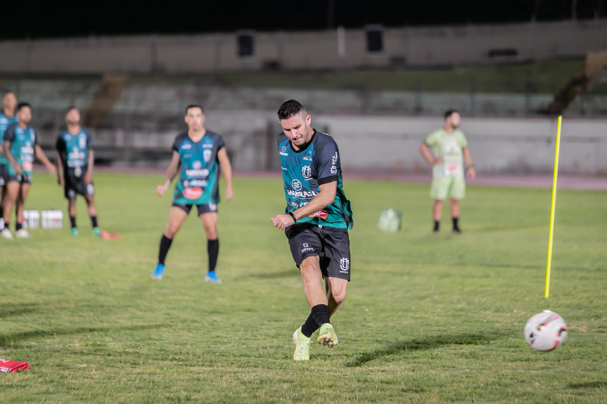 O Maringá recebe o Operário neste domingo em partida que vale vaga na final do Paranaense 2022.