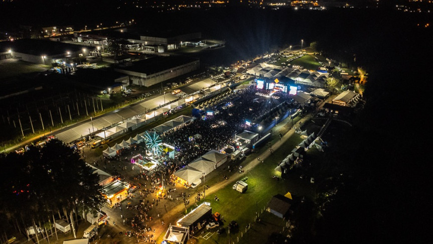 A feira é realizada anualmente no mês de setembro, no município de Fazenda Rio Grande, Região Metropolitana de Curitiba.