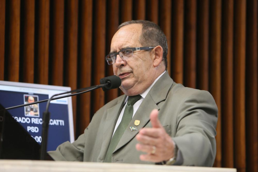 Deputado Delegado Recalcatti: medida garante integridade física do servidor.