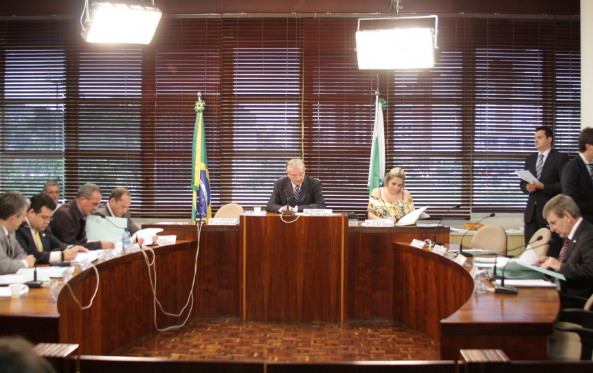 Reunião da Comissão de Constituição e Justiça (CCJ).