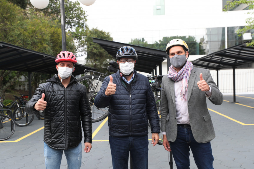 Bicicletário está entre uma das ações do Legislativo para incentivar a utilização do meio de transporte.