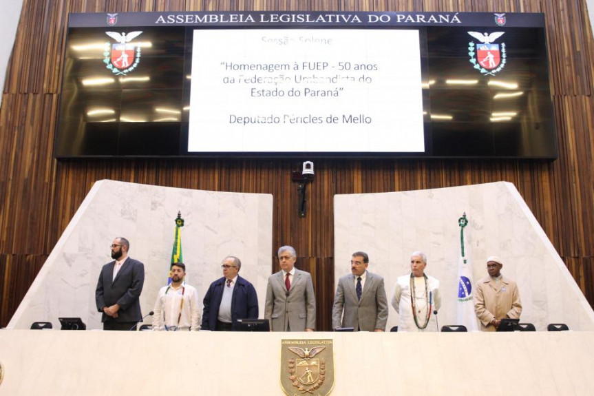  Sessão solene em homenagem aos 50 anos da Federação Umbandista do Estado do Paraná.