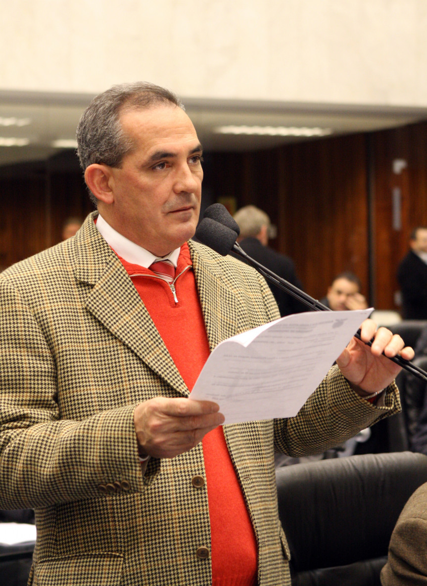 Deputado Nereu Moura (PMDB) autor do projeto  