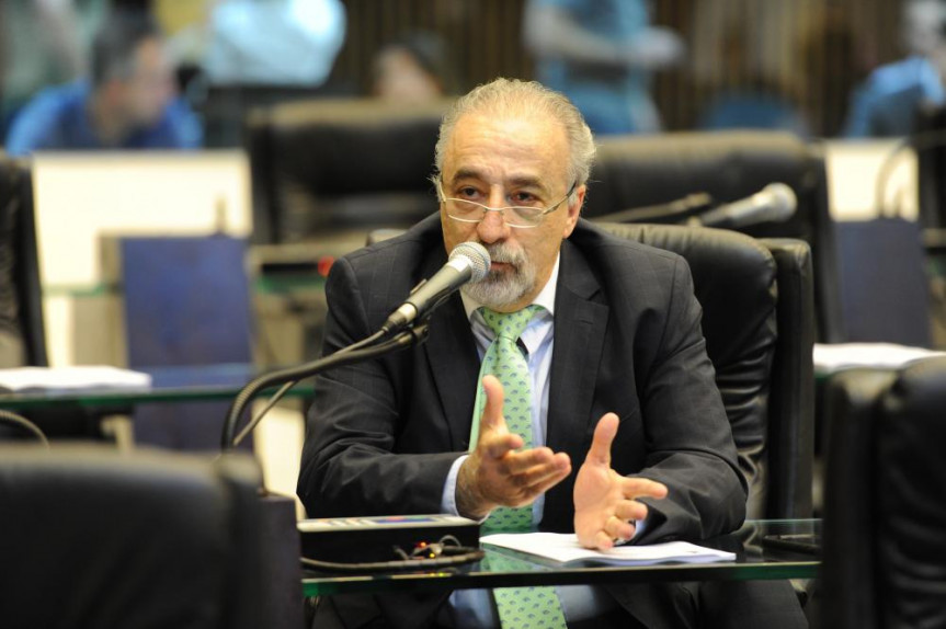 Deputado Rasca Rodrigues (PV).