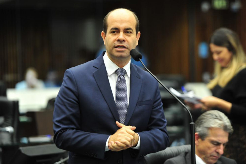 A Comissão de Orçamento é presidida pelo deputado Evandro Araújo (PSC).