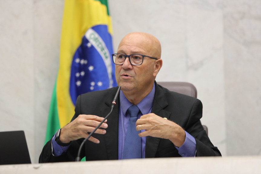 Deputado Luiz Cláudio Romanelli (PSD).
