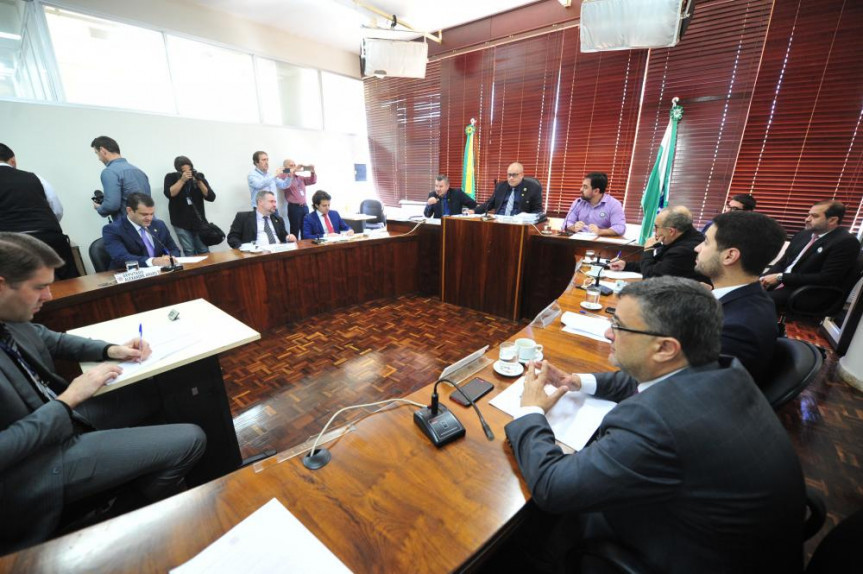 Deputados que integram a CPI da JMK realizaram a 19ª reunião nesta terça-feira (1º).