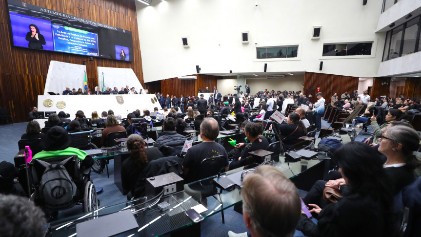 Audiência Pública lotou o Plenário da Assembleia na manhã desta quarta-feira (20).