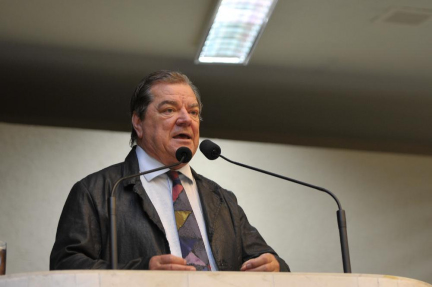 Deputado Caito Quintana (PMDB).