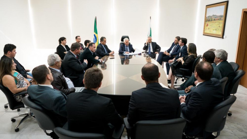 Reunião aconteceu nesta quinta-feira (10) na sede do Tribunal de Justiça do Paraná.
