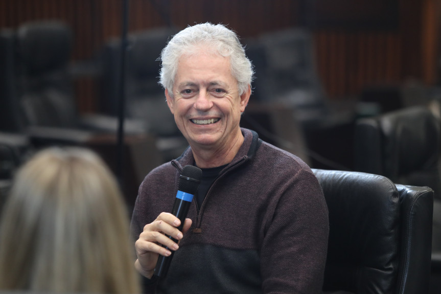 O fotógrafo Zig Koch é o convidado do programa Arte & Cultura na Assembleia desta sexta-feira (02).