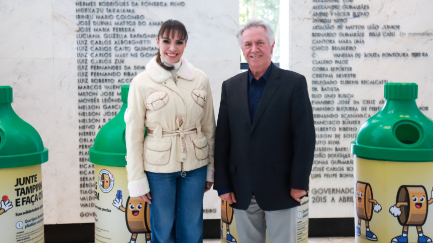 A deputada recebeu, nesta semana, o Padre José Aparecido Pinto, capelão dos Três Poderes e diretor-geral do Asilo São Vicente de Paulo, para ouvir sugestões e debater o funcionamento do Conselho.