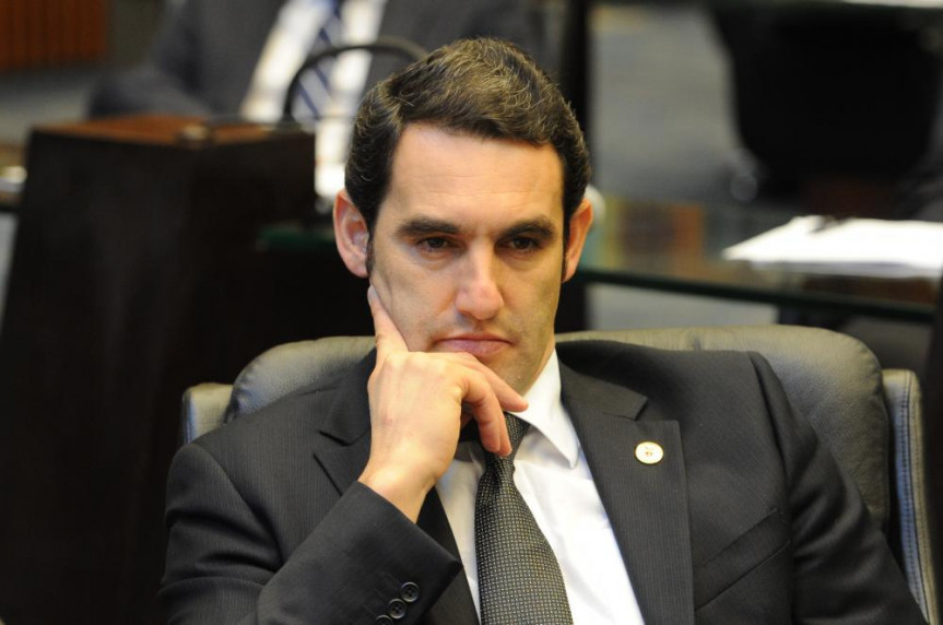 Deputado Alexandre Guimarães (PSC).