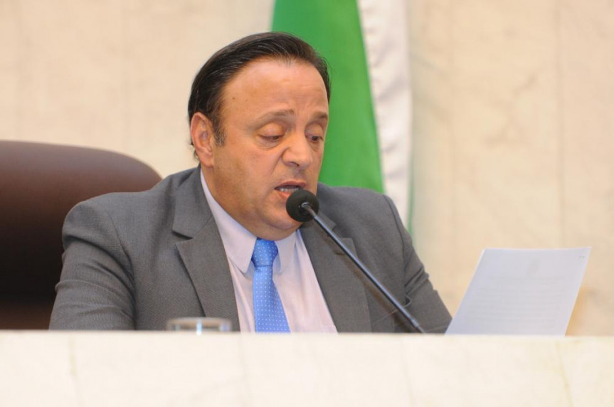 Deputado Hussein Bakri (PSD), presidente da Comissão de Educação.