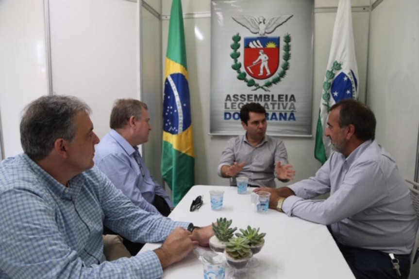 Para o deputado Alexandre Curi, a interiorização do Legislativo é fundamental para atender as demandas dos paranaenses.