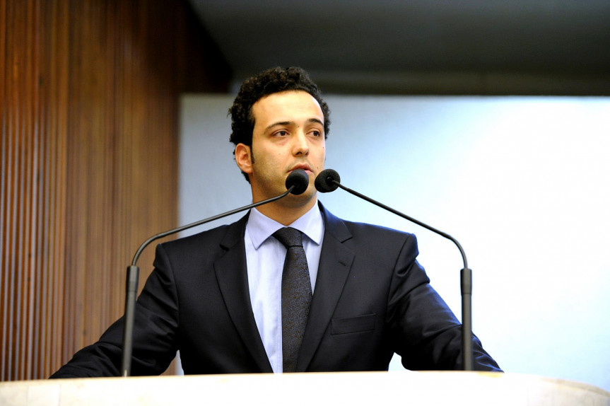 Deputado Bernardo Ribas Carli (PSDB), autor do projeto que regulamento a oferta do couvert.