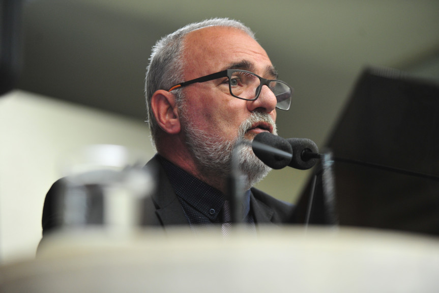 Superintendente Mauro Rockenbach, da Superintendência Geral de Diálogo e Interação Social do Paraná (SUDIS), falou aos deputados sobre as ações desenvolvidas pelo órgão que é a porta de entrada da sociedade civil no Governo do Estado.
