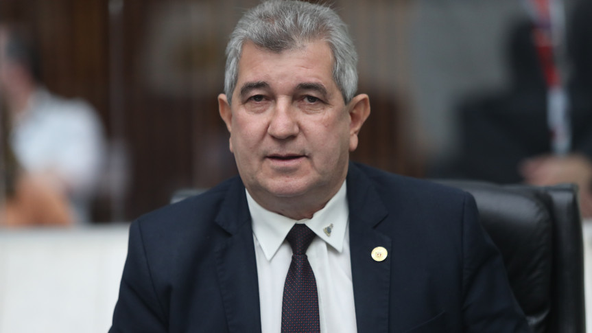 Deputado Bazana (PSD) defende modelo adotado no Paraná e atendimento pelas APAEs.