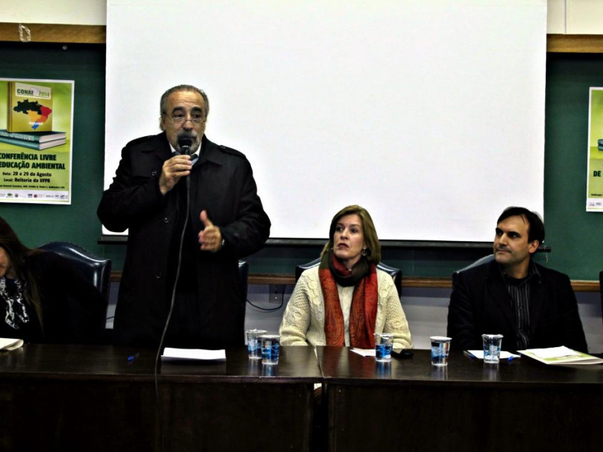 Deputado Rasca Rodrigues (PV) participa da abertura da Conferência Livre de Educação Ambiental.