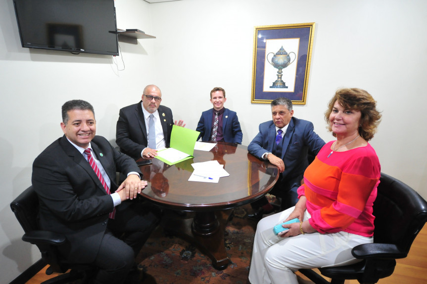 Reunião da Comissão de Turismo da Alep.