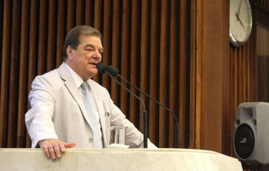 Deputado Caíto Quintana (PMDB).