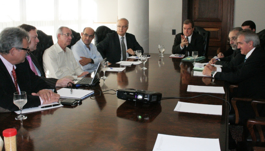 Reunião aconteceu na Sala da Presidência.